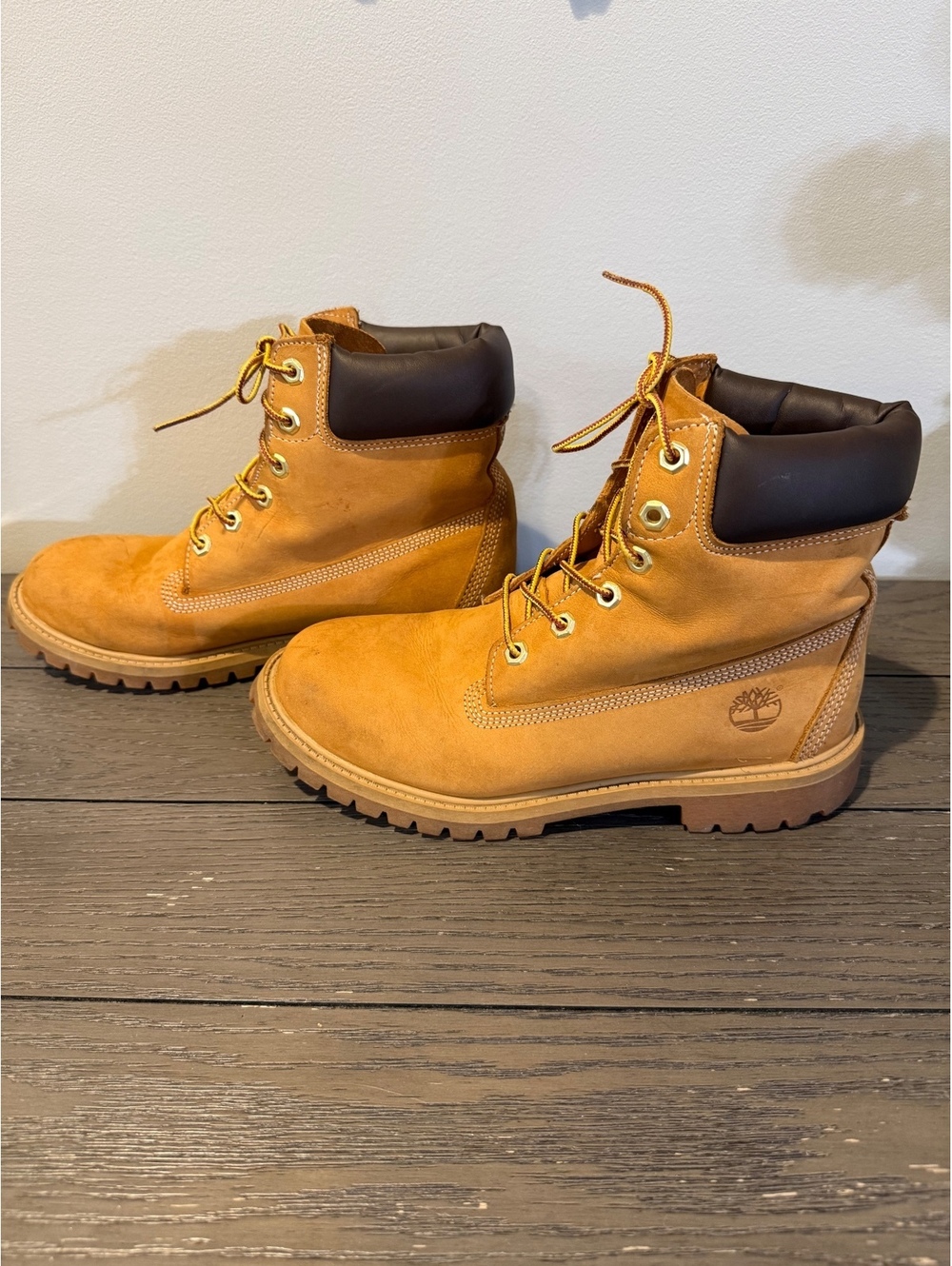 Timberland Classic Boots Men’s size 7